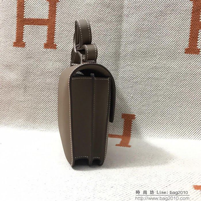 HERMES愛馬仕 H空姐包 進口原廠EP皮 頂級蜜蠟製作 街拍必備單品 大象灰金銀 單肩斜挎包  Ama1576